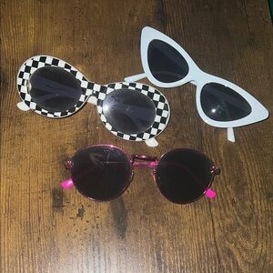 Trendy Sunglasses Set - Checkered, White, Pink